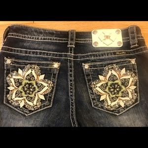 Miss Me Capri size 28